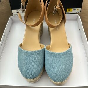 Nine West Ariela Espadrille Buckle Denim Blue Faux Leather Wedge Sandals Sz 7.5